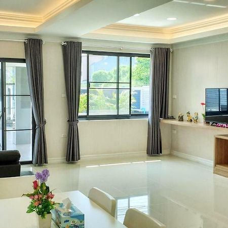 Baan Sasithorn Huahin Villa Exterior photo