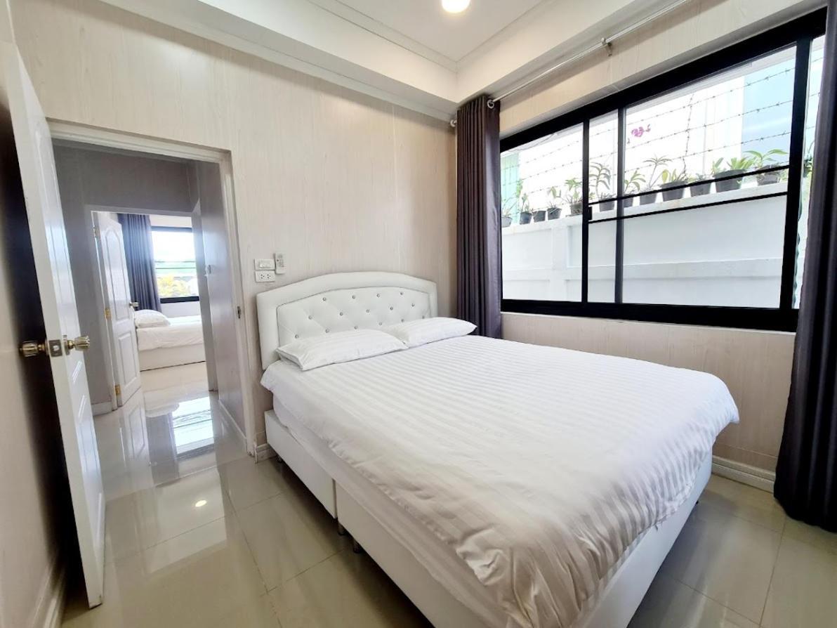 Baan Sasithorn Huahin Villa Exterior photo