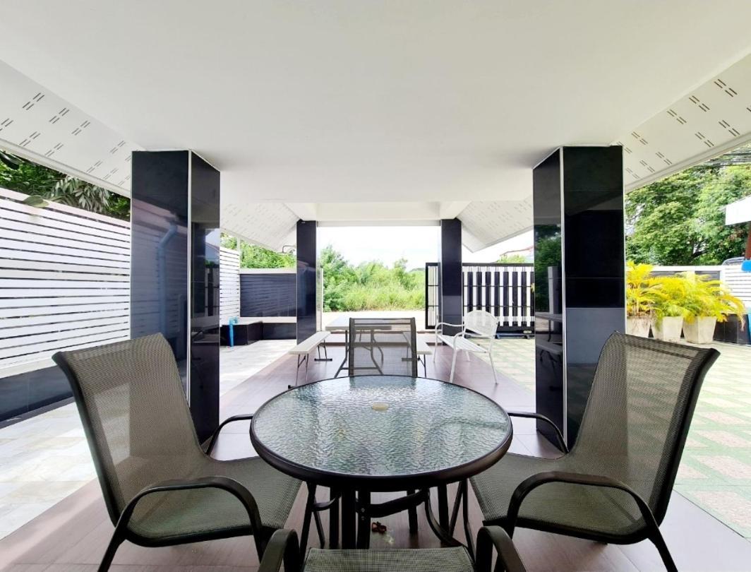 Baan Sasithorn Huahin Villa Exterior photo