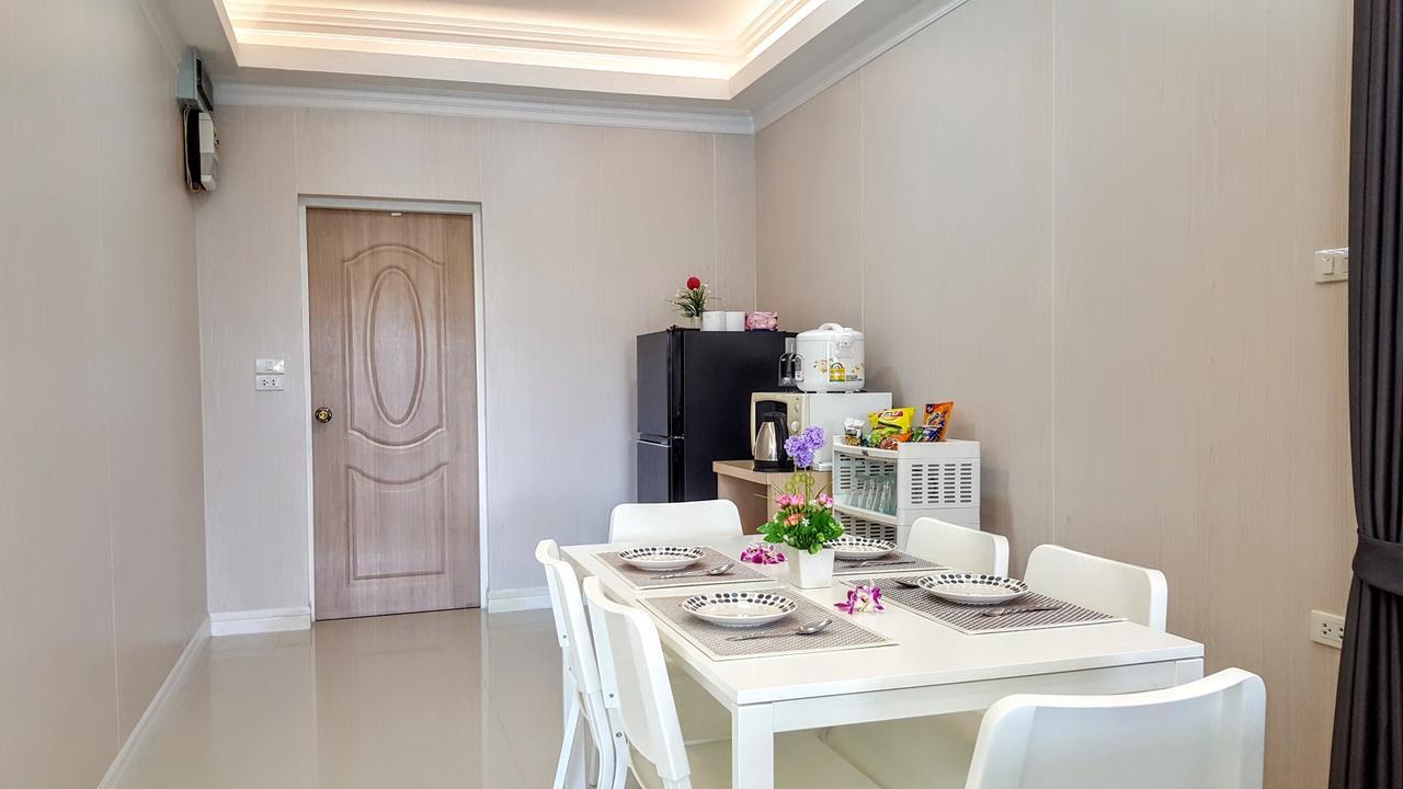 Baan Sasithorn Huahin Villa Exterior photo