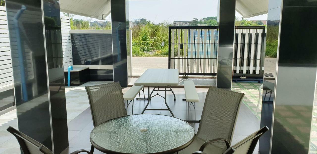 Baan Sasithorn Huahin Villa Exterior photo
